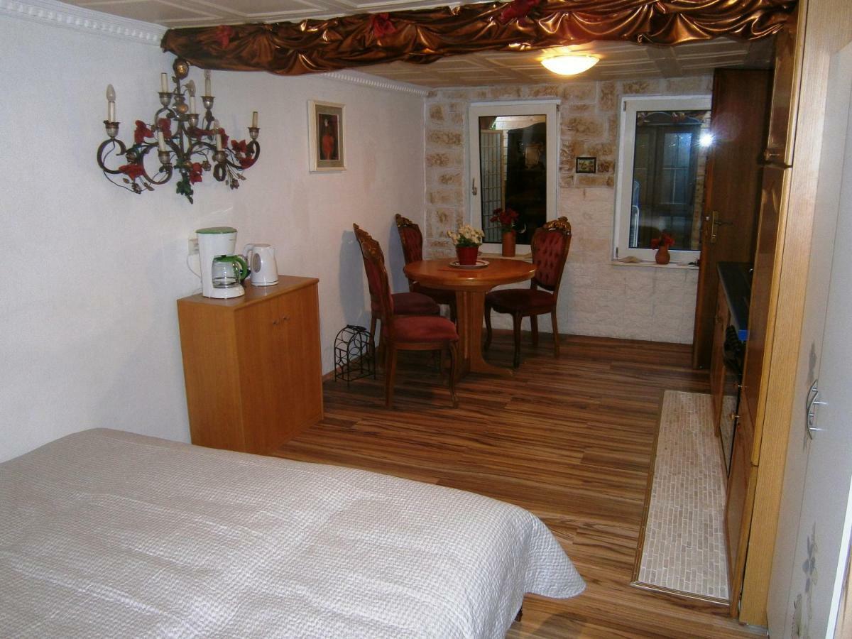 Haus Daniela Daire Klagenfurt am Woerthersee Dış mekan fotoğraf
